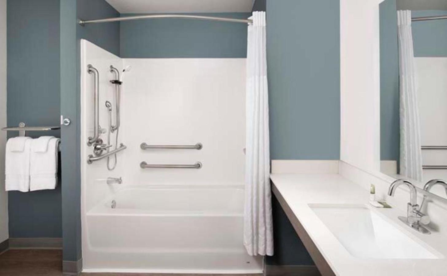 Woodspring Suites Savannah Pooler Bagian luar foto