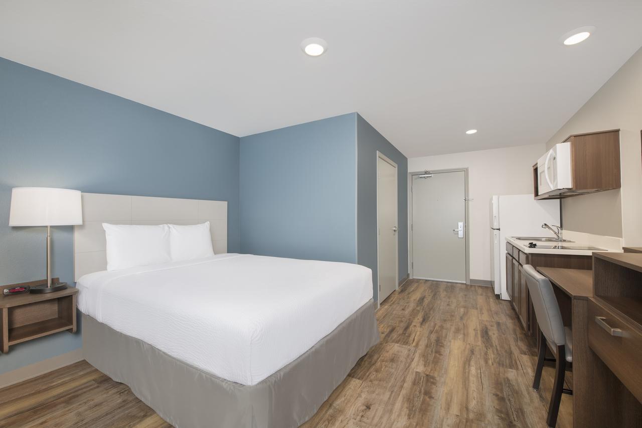 Woodspring Suites Savannah Pooler Bagian luar foto